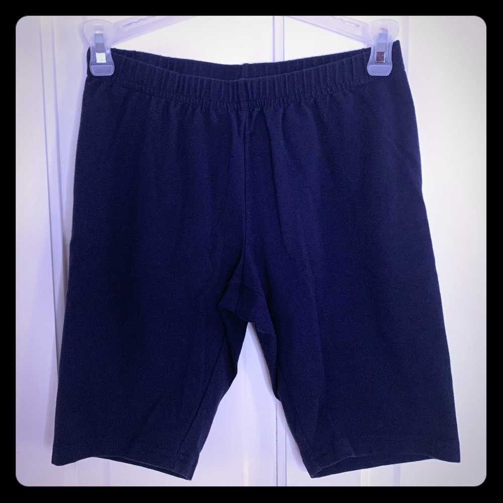 Hanna Andersson navy shorts size 150cm